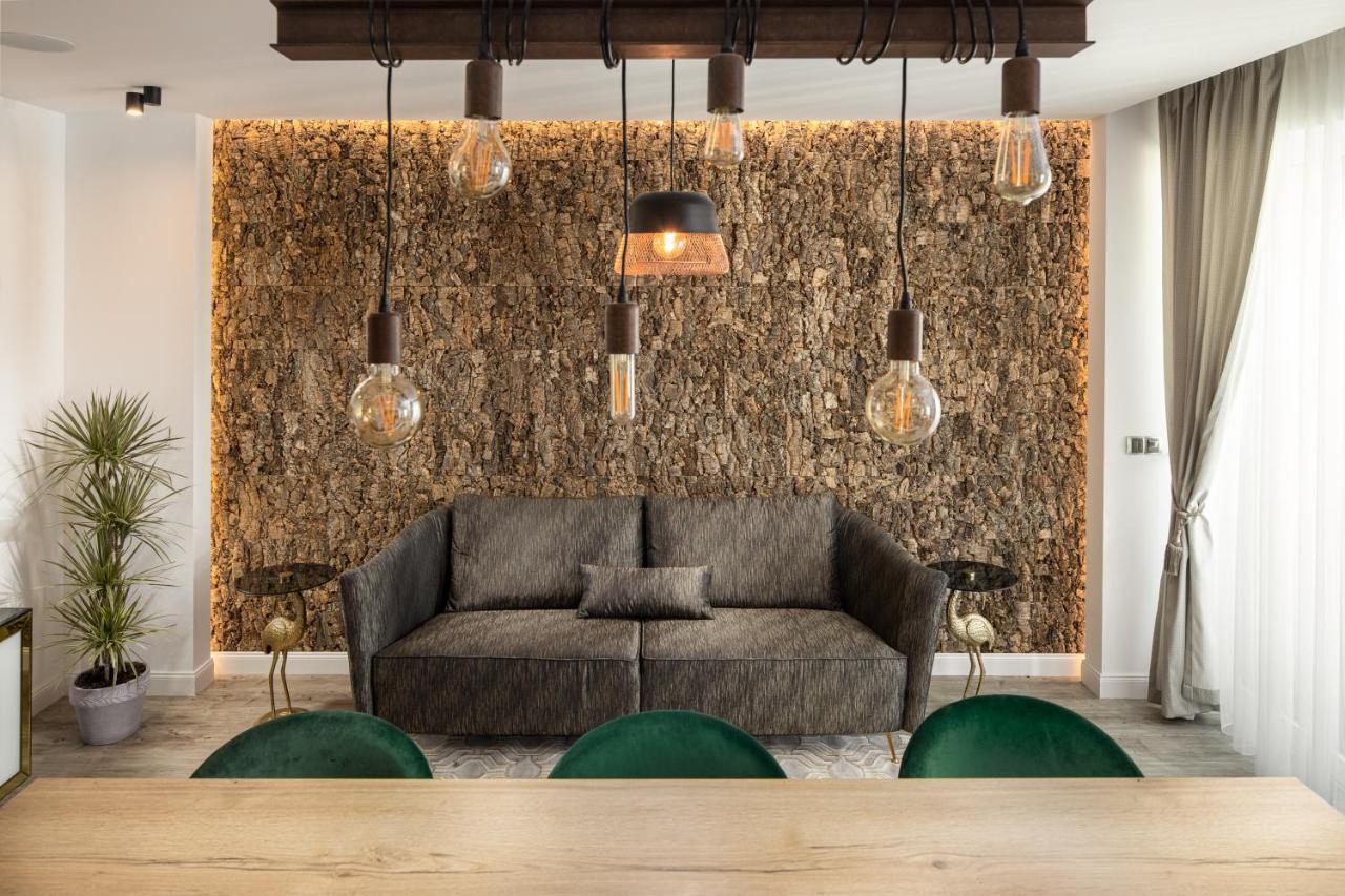 Kanopian Penthouse *